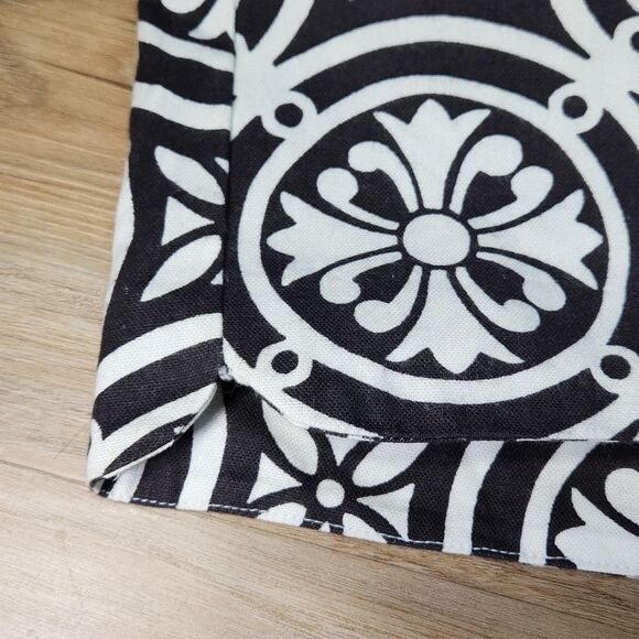 🔹️NWT Molly B Black and White Print Belted Shorts Size 6 - Picture 9 of 11